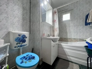  Apartament 3 camere, 69 mp utili, decomandat, parter - zona Soarelui - imagine 12