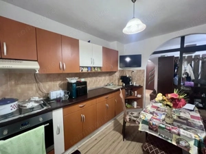  Apartament 3 camere, 69 mp utili, decomandat, parter - zona Soarelui - imagine 11