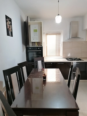 Închiriez apartament str. Mioriței Arad  - imagine 2
