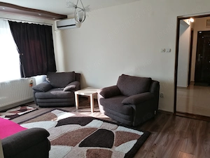 Închiriez apartament str. Mioriței Arad  - imagine 5