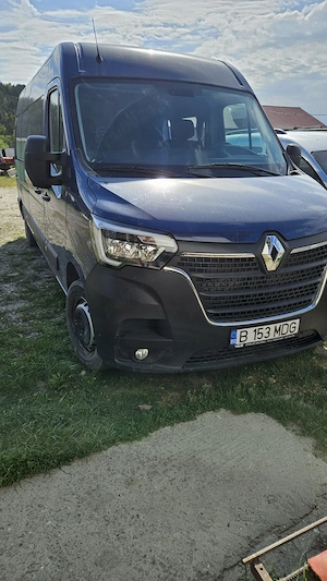Vand Renault Master 8+1 