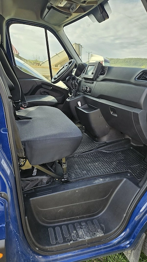 Vand Renault Master 8+1  - imagine 2