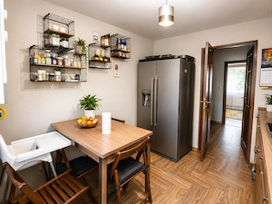 Apartament 4 camere  poziție excelentă, scoala 22, Puskin, modernizat