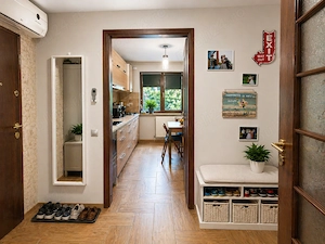 Apartament 4 camere  poziție excelentă, scoala 22, Puskin, modernizat - imagine 2