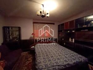 Casă renovabilă cu teren 2000 mp | 2 fronturi | Potențial investiție Sebeș - imagine 2