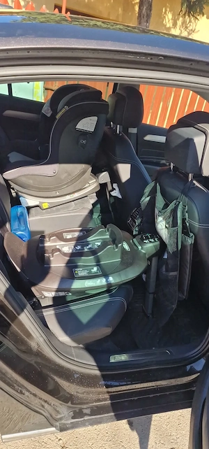 Volkswagen Passat facelift 2020 2.0D DSG7,  Alcantara, Clima 3 zone, scaune incalzite masaj  - imagine 6