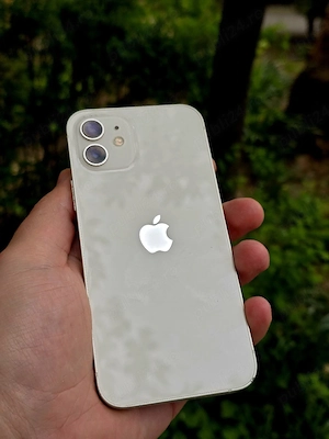 Iphone 12 white