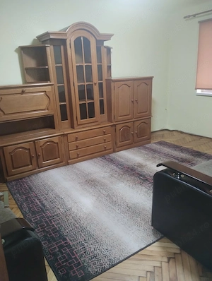 De inchiriat  Apartamen 4 cam Cetate