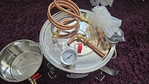 Distilator alcool VEVOR inox   kit complet cu serpentină 11.4l ( 3 galoane) 