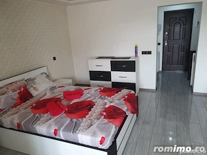 Garsoniera zona Garii - imagine 3