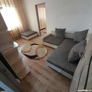 apartament cu 2 camere in zona complex studentesc 