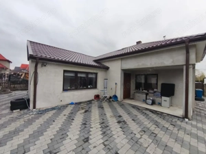 Casa individuala 5 camere, 500mp teren, Radauti - imagine 4