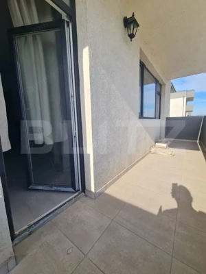 Apartament decomandat, 51 mp utili, lift, parcare inclusa in pret, zona Terra - imagine 7