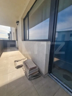 Apartament decomandat, 51 mp utili, lift, parcare inclusa in pret, zona Terra - imagine 8