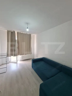 Apartament decomandat, 51 mp utili, lift, parcare inclusa in pret, zona Terra - imagine 4
