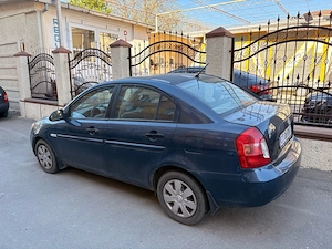 Hyundai Accent 1.4 benzina  - imagine 2