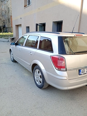 Vând Opel Astra H 1.7 diesel  - imagine 4