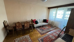 Inchiriez apartament 3 camere, decomandat, ultracentral, etaj 3 10, Bd. Magheru Oradea - imagine 3