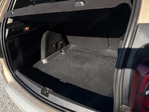 Dacia Duster   2018   1.5 dCi   116 CP   Cutie automată   Tracțiune față - imagine 13