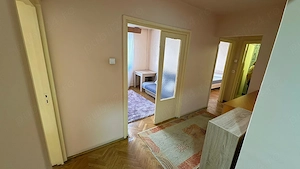 Inchiriez apartament 3 camere, decomandat, ultracentral, etaj 3 10, Bd. Magheru Oradea - imagine 6