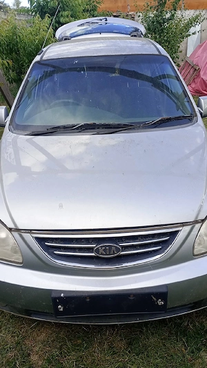 vand Kia Carens 2.0 crdi 2005 - imagine 4