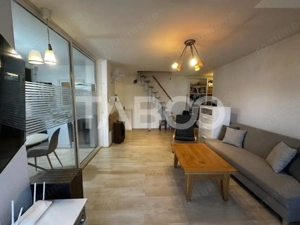 Apartament decomandat de vanzare 55 mpu 2 camere pod in Selimbar - imagine 3