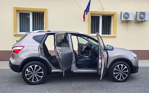 Nissan Qashqai Tekna SUV 2.0 DCi 150 Cp 2012 euro 5 panoramic toate actele la zi fiscal pe loc  - imagine 7