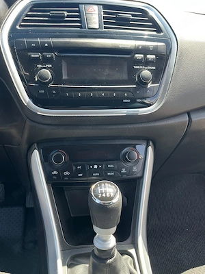 Vand Suzuki S-Cross 2021 - imagine 8