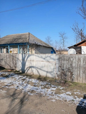 Casa batrineasca - imagine 6