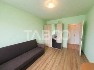 Apartament decomandat de vanzare 2 camere balcon lift Mihai Viteazul 