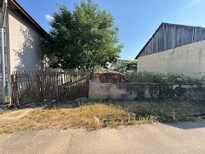 Loc de casa Com Draganesti