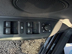 Volkswagen Golf 5 Plus UNITED - 2008 - 2.0TDI - 140 CP - Trapa - imagine 15