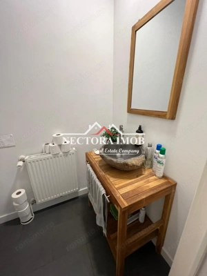 NECTORA IMOB Exclusivitate-Apartament SUPERB 3 cam cu TEREN si terasa - imagine 3