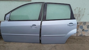 Dezmembrez Ford Fiesta1.3 benzina an 2005 - imagine 3