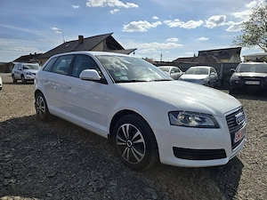 Audi A3 1.6mpi An2009 - imagine 4