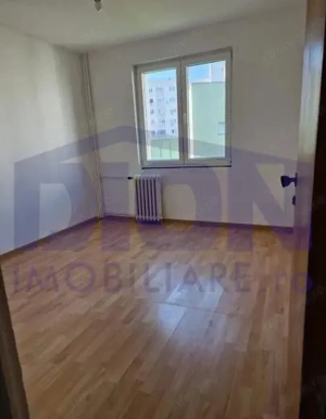 APARTAMENT 3 CAM, VITAN DRISTOR MALL VITAN