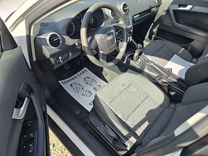 Audi A3 1.6mpi An2009 - imagine 14