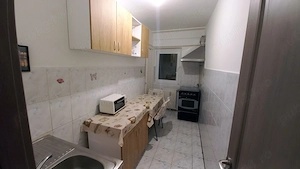 Proprietar inchiriez apartament o camera zona Ododescu ,mobilat MODERN cu contract - imagine 9