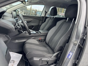 Peugeot 5008 - imagine 9