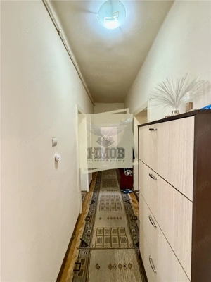 Apartament la casa cu 4 camere  182 mp curte 150mp Piata Cibin - imagine 7