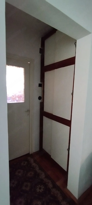 Apartament 2 camere, centrala termica, etaj 1 4, Aurel Vlaicu zona Lebada - imagine 7