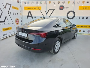 Skoda Octavia 2.0 TDI Ambition - imagine 6