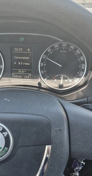 Skoda Octavia  - imagine 7