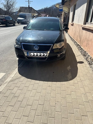 Vând Volkswagen Passat B6 1.9 TDI 105 CP   2007 - imagine 12