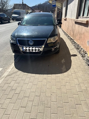 Vând Volkswagen Passat B6 1.9 TDI 105 CP   2007 - imagine 7