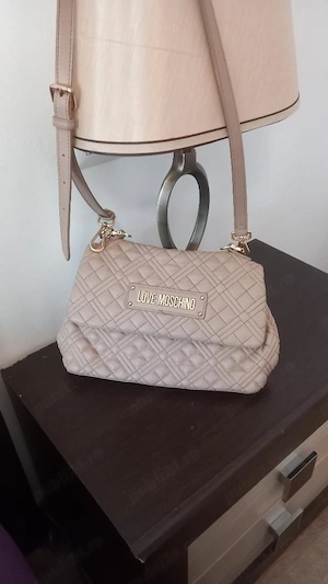 Poseta Moschino