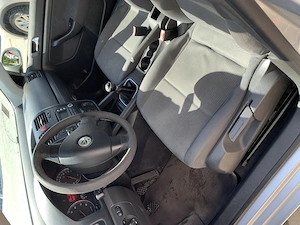 Vand Volkswagen Jetta Berlina, 1.6 Benzina, an 2006 - imagine 5