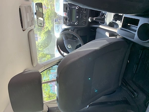 Vand Volkswagen Jetta Berlina, 1.6 Benzina, an 2006 - imagine 8