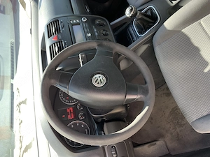 Vand Volkswagen Jetta Berlina, 1.6 Benzina, an 2006 - imagine 6