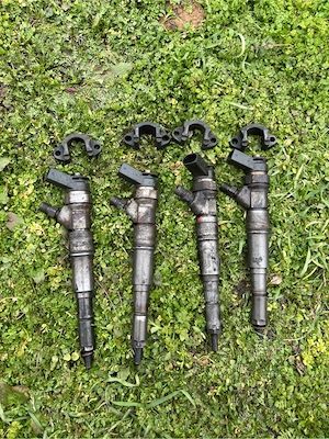 Vând injectoare bmw e46 2.0d 150cp - imagine 3